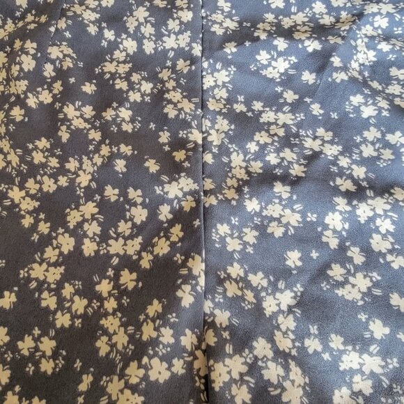 SHEIN Wrap Skort Women’s Size Petite L Blue and White With Side Tie - Picture 6 of 6